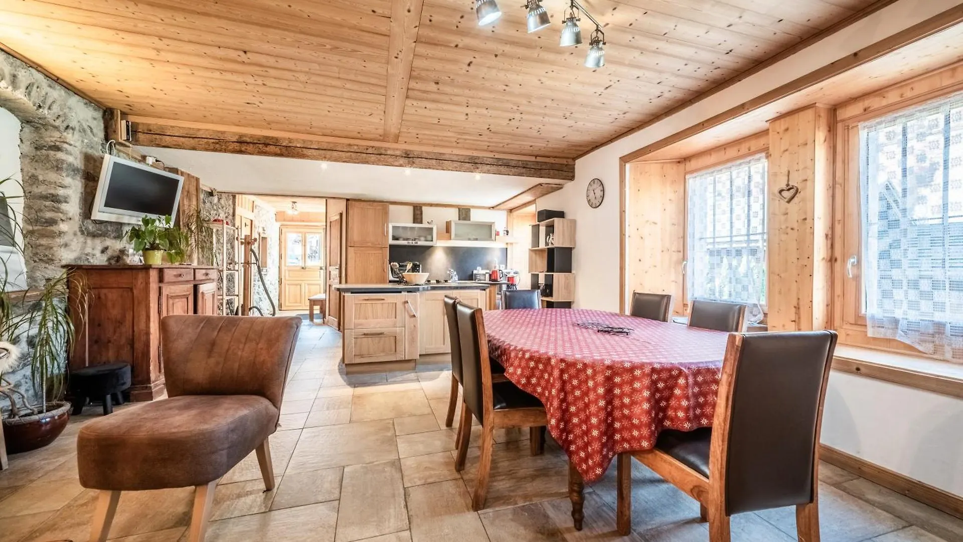 110 M2 Renoves Dans Ancienne Ferme Apartment Sixt-Fer-a-Cheval