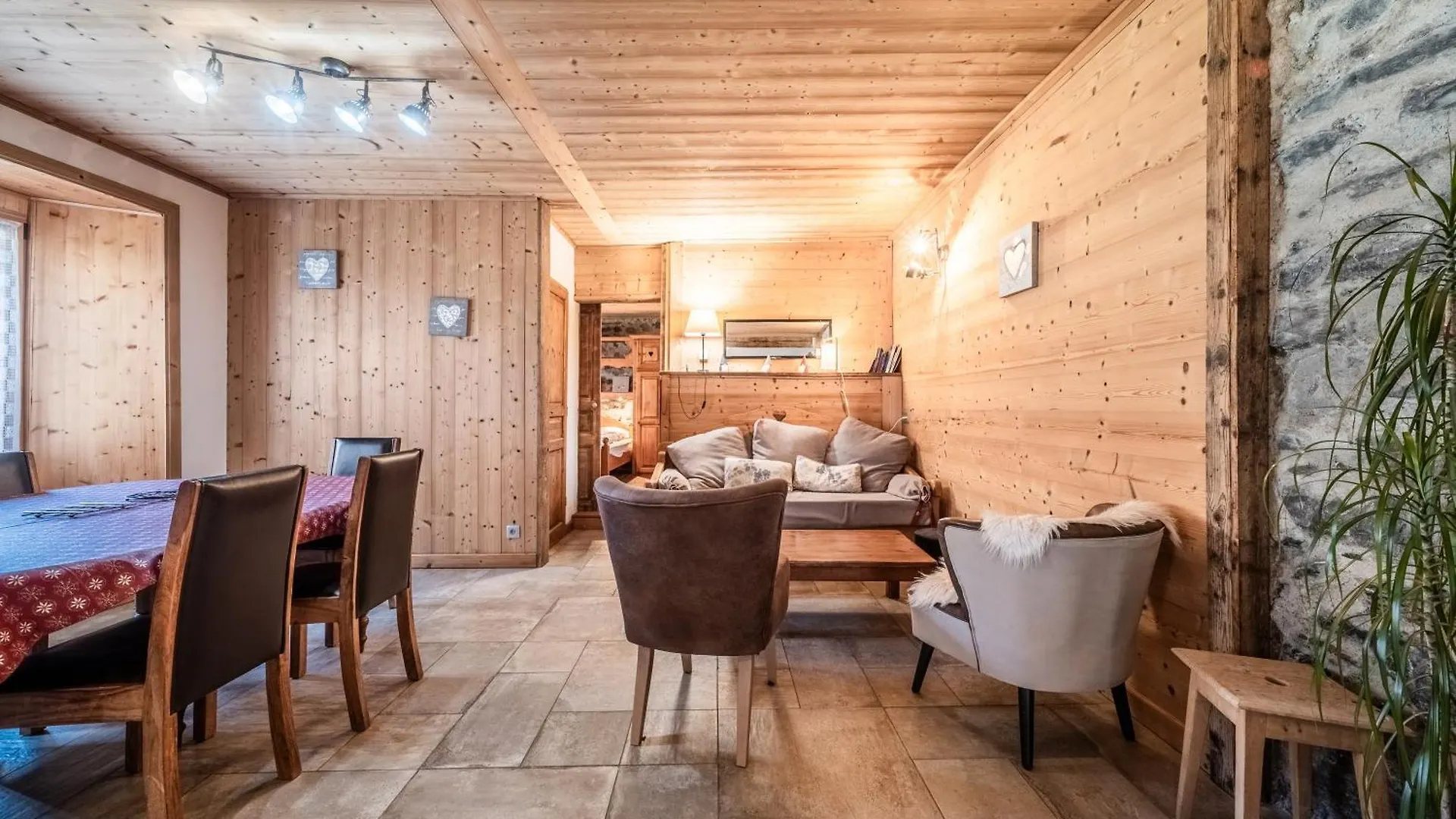 110 M2 Renoves Dans Ancienne Ferme Apartment Sixt-Fer-a-Cheval
