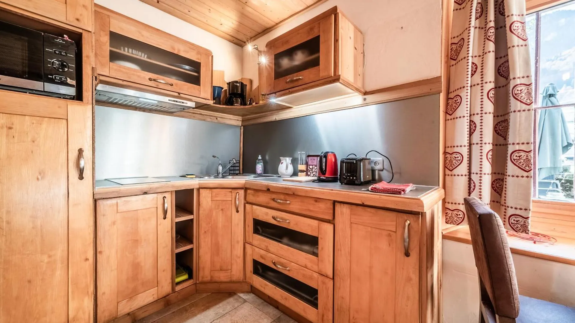 110 M2 Renoves Dans Ancienne Ferme Apartment Sixt-Fer-a-Cheval 0*,  France