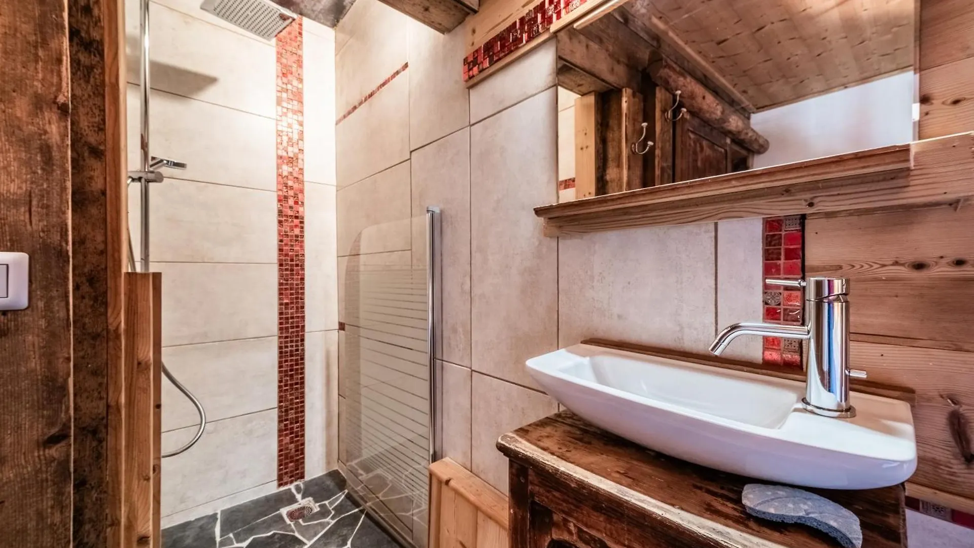 110 M2 Renoves Dans Ancienne Ferme Apartment Sixt-Fer-a-Cheval